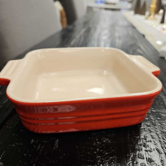 Le Creuset Small Baking Dish