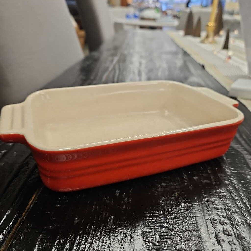 Le Creuset Small Square Baking Dish