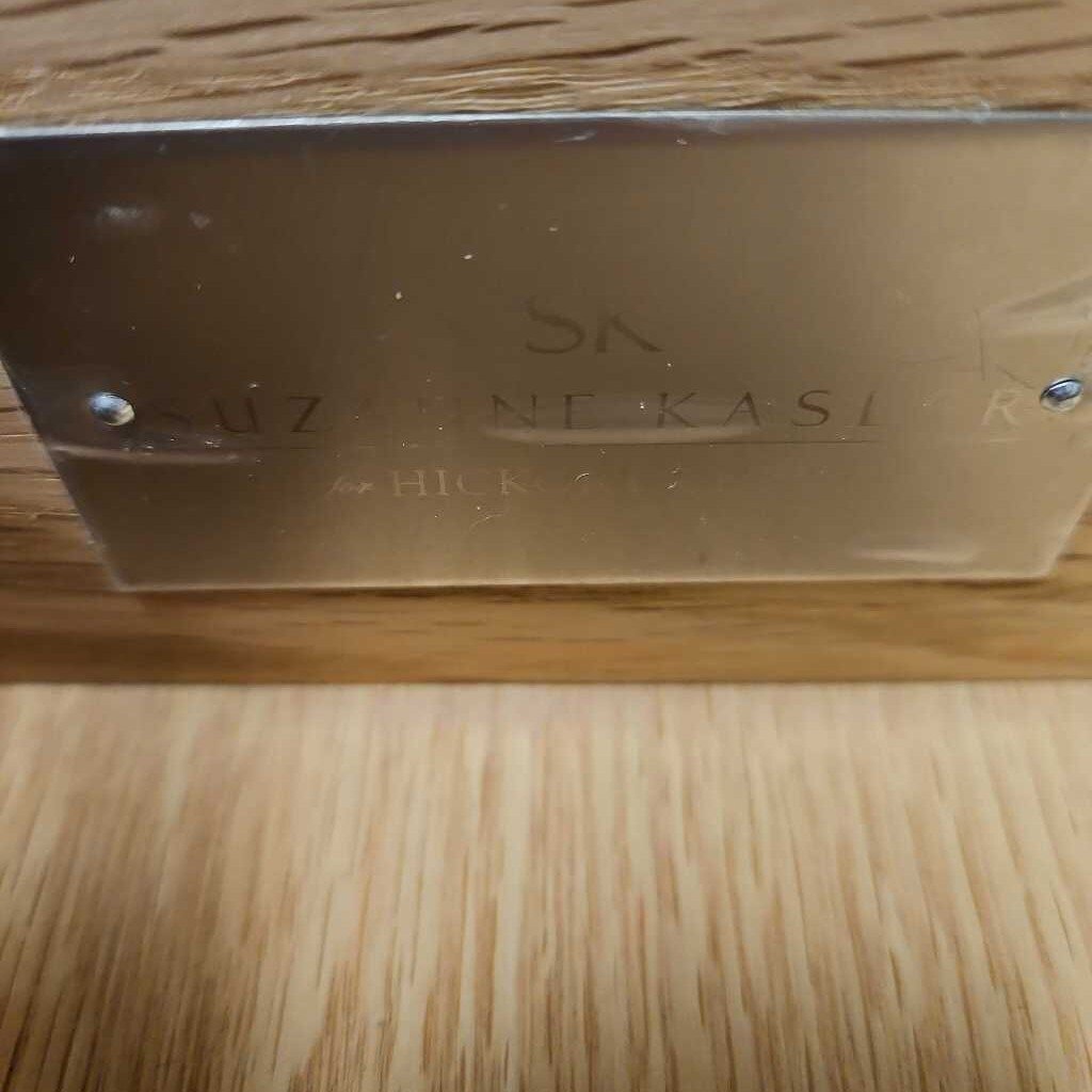 West Paces Side Table by Suzanne Kasler for Hickory Chair