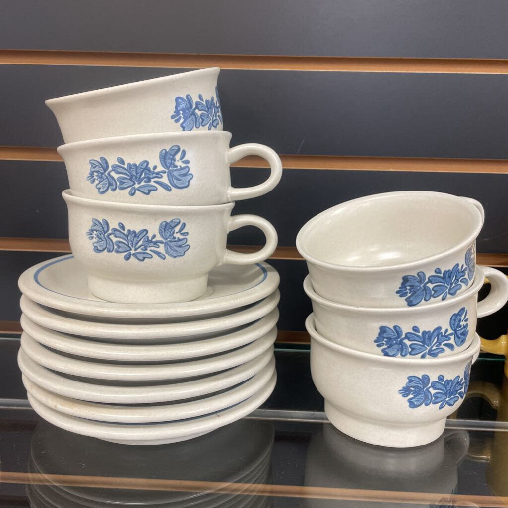 Pfaltzgraff Yorktowne Cup and Saucer, Set of 6