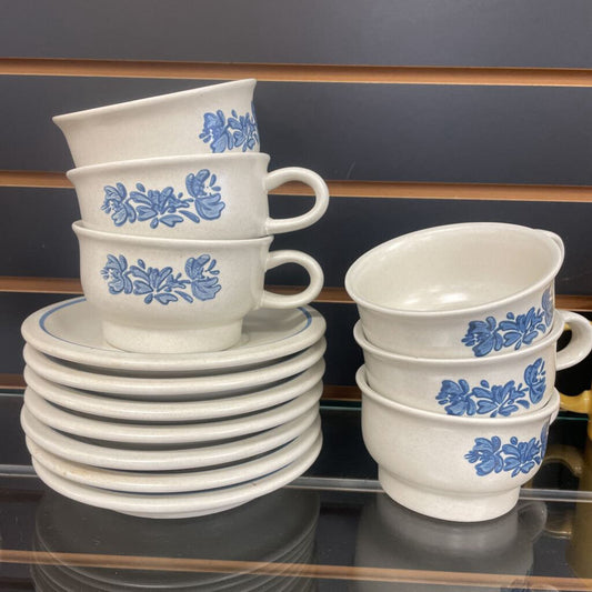 Pfaltzgraff Yorktowne Cup and Saucer, Set of 6