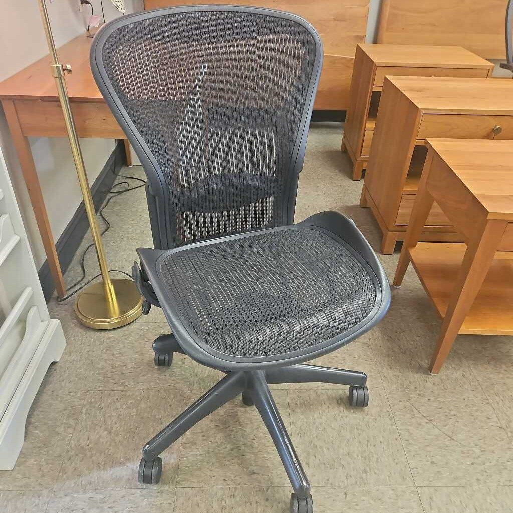 Herman Miller Aeron Chair (No Arms)