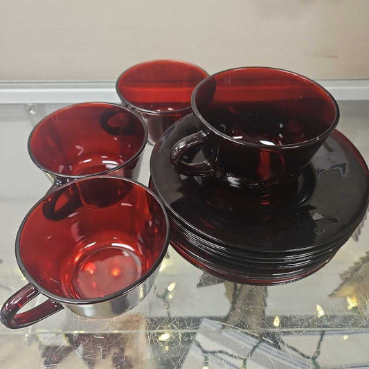 Glass Tea Cups (x4) and Saucers (x7)