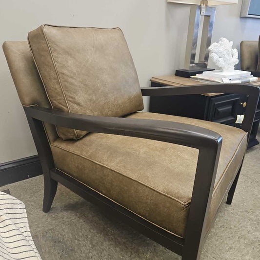 NEW - Ethan Allen Winslet Leather Lounge Chair