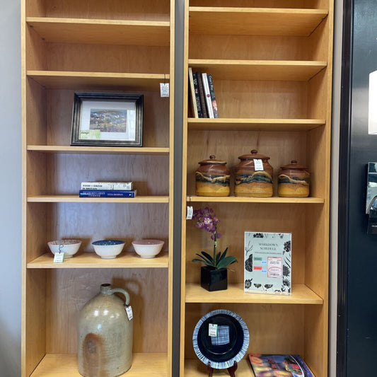 Wallbed Factory Solid Maple with Birch Veneer Custom 6 Shelve Bookcase