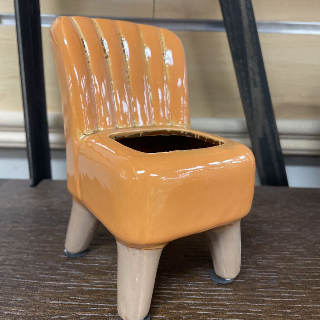 Ceramic Sofa, Chair & Loveseat Planters