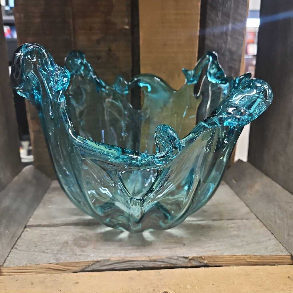 Lavorazione Arte Murano Ruffled Glass Bowl