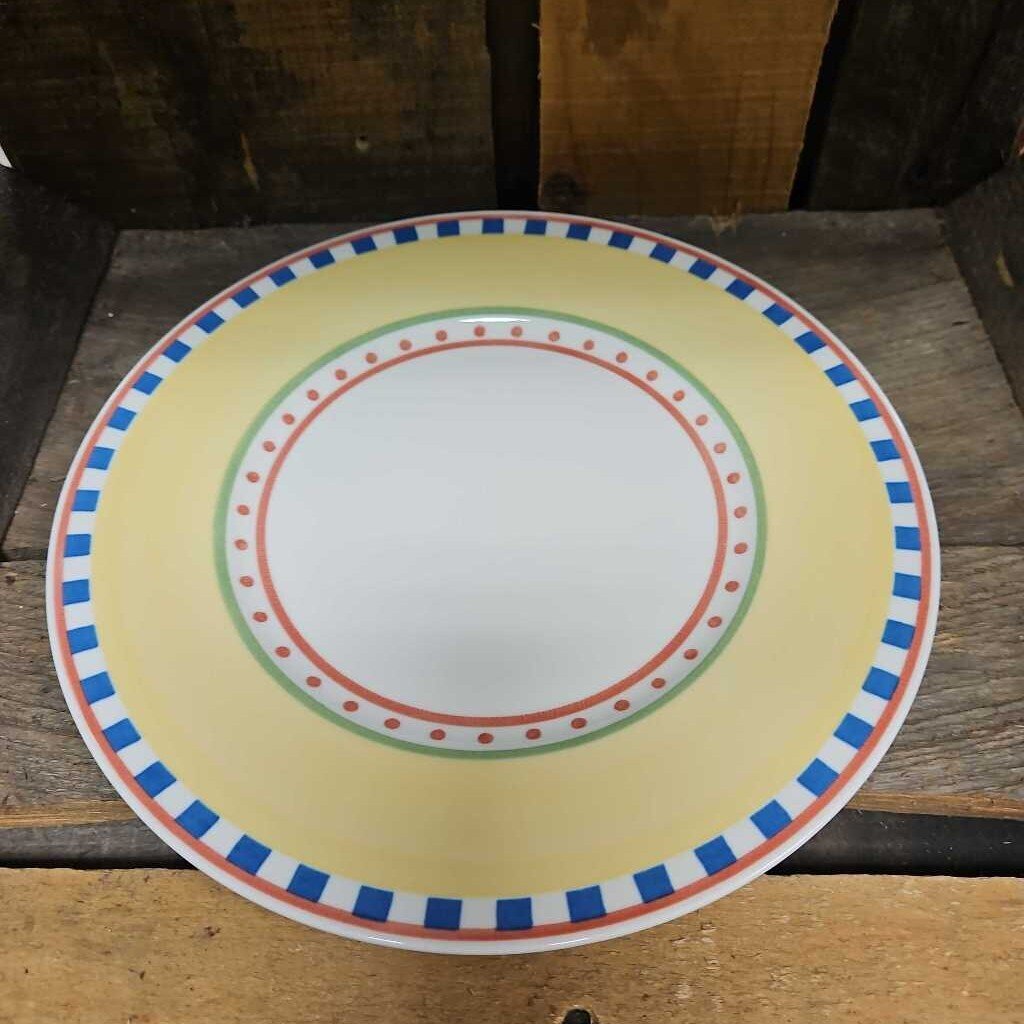 Villeroy & Boch "Twist-Bea" Dinner Plates (x6), Salad Plate (x1), Mug (x1)