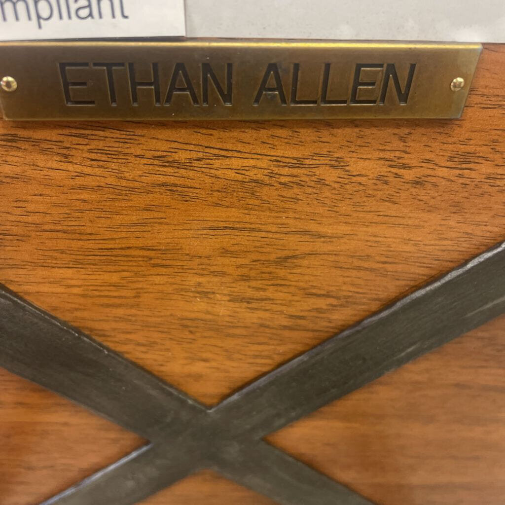 Ethan Allen Round Table