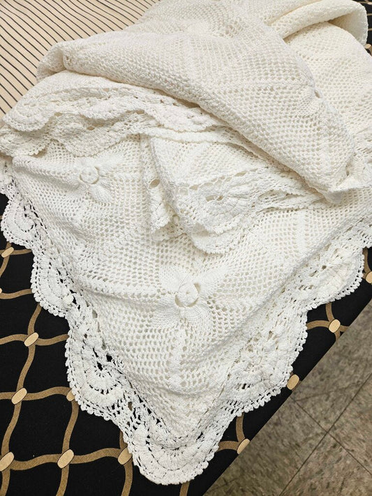 Cuddledown 100% Cotton Crochet Coverlet (Twin)