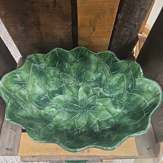 Overlapping Green Leaf Ceramic Serving & Salad Bowl - Made in Italy