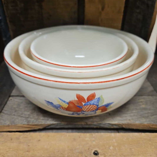 Vintage Universal Cambridge Oven Proof Nesting Bowls in Calico Fruit Pattern - Set of 3