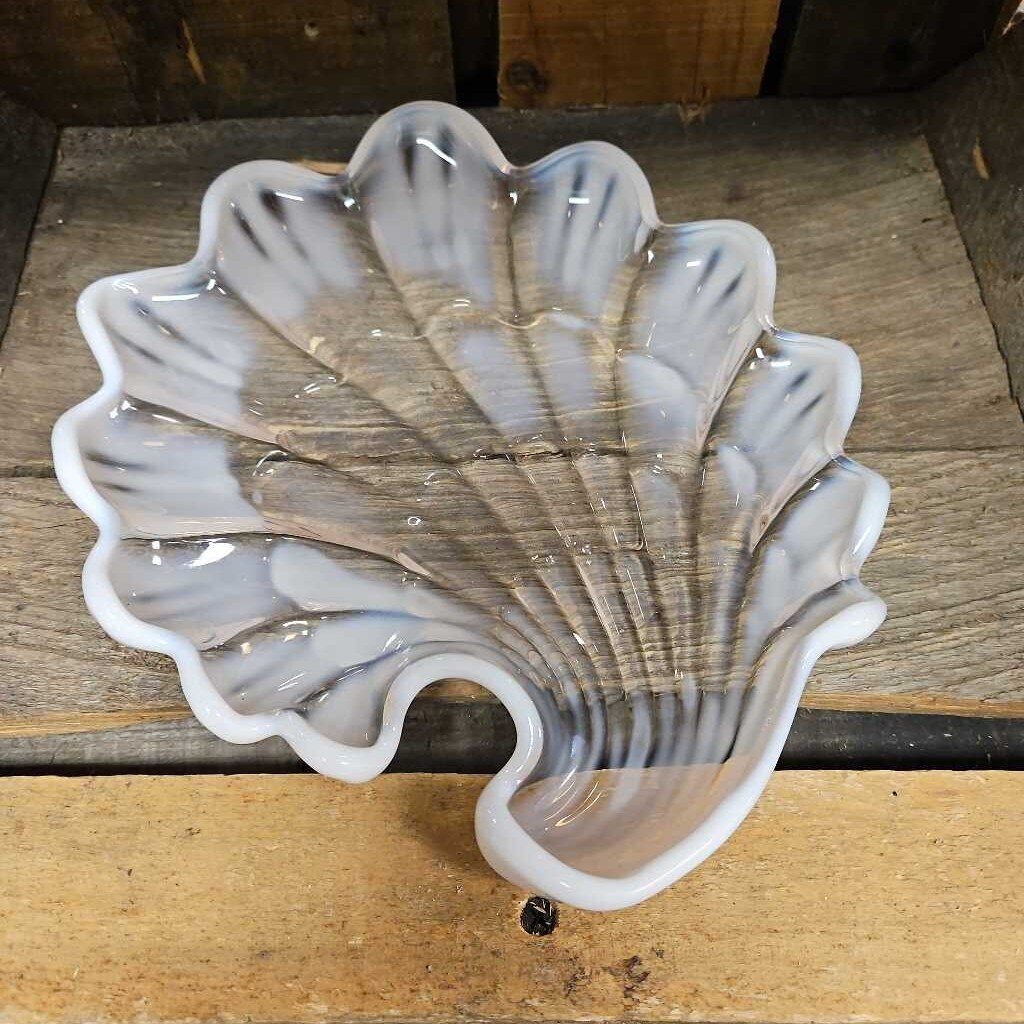Duncan & Miller Pink Opalescent Seashell Dish