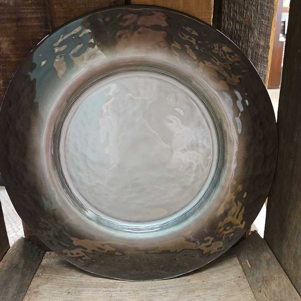 Decorative Glass Charger Plate with Hammered Rim