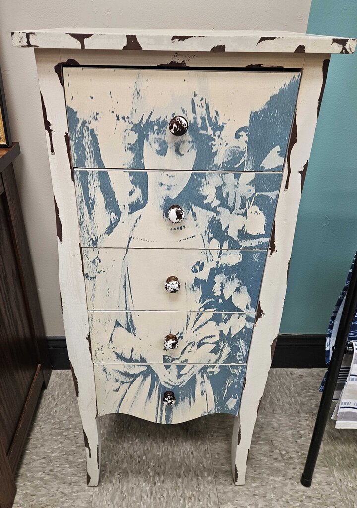 Shabby Chic 5-Drawer Dresser with Portrait of Woman