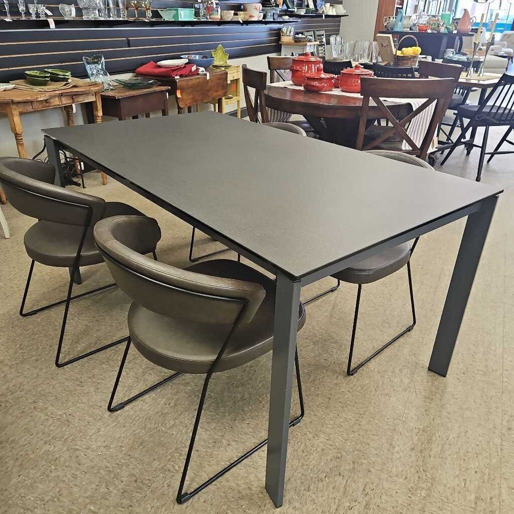 Calligaris Baron Extendable Glass Top Dining Table w/6 Leather Connubia Chairs