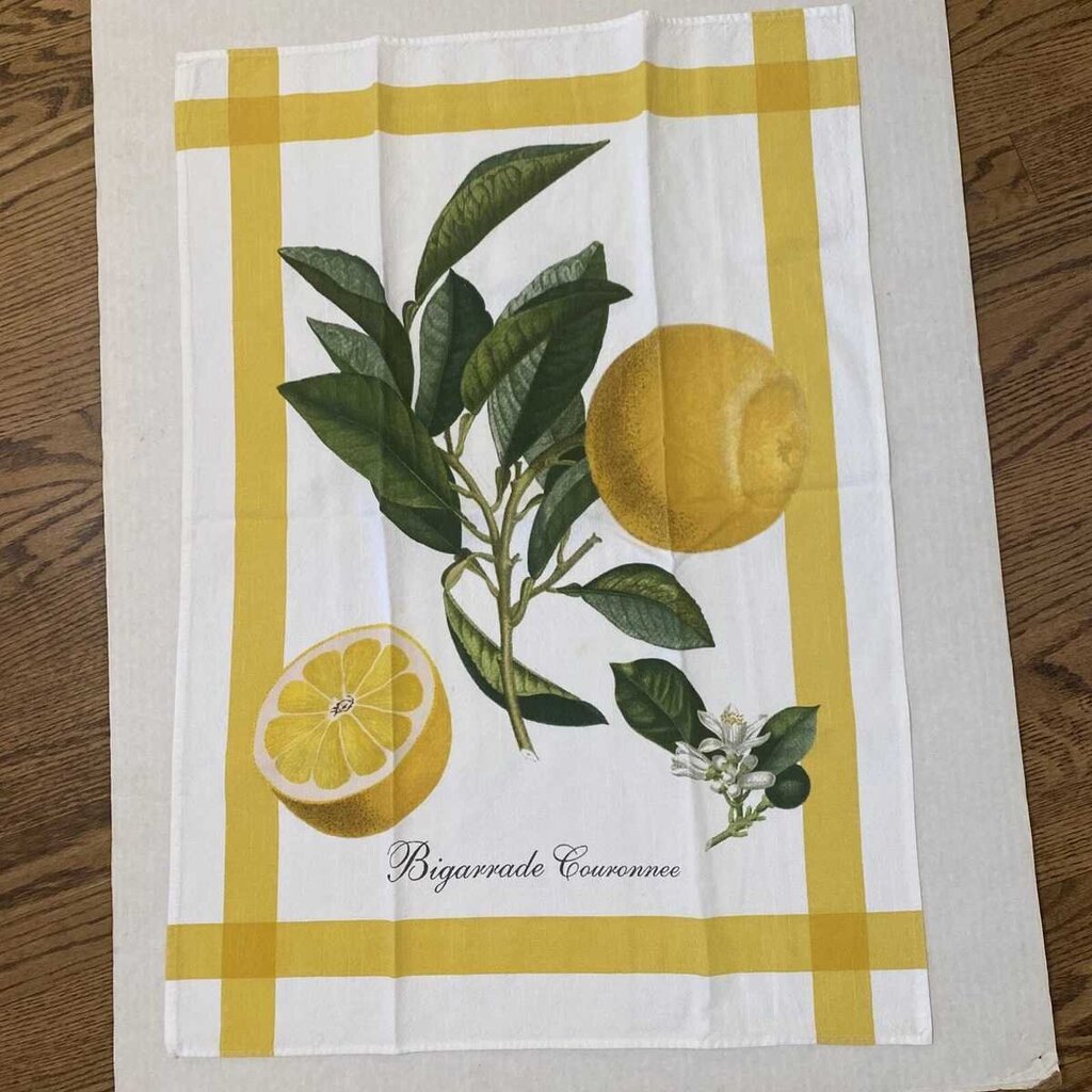 Williams Sonoma Lemon Motif Dish Towel - Set of 2 NEW