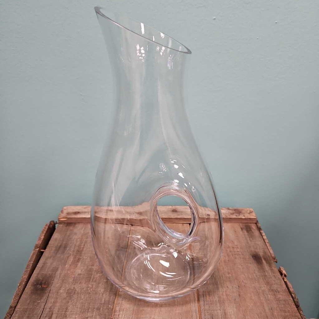 Clear Glass Wine Decanter with Aerator