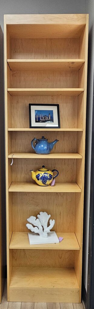 Wallbed Factory Solid Maple with Birch Veneer Custom 6 Shelve Bookcase