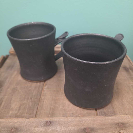 Stoneware Black Mug with Speckled Finish - Set of 2