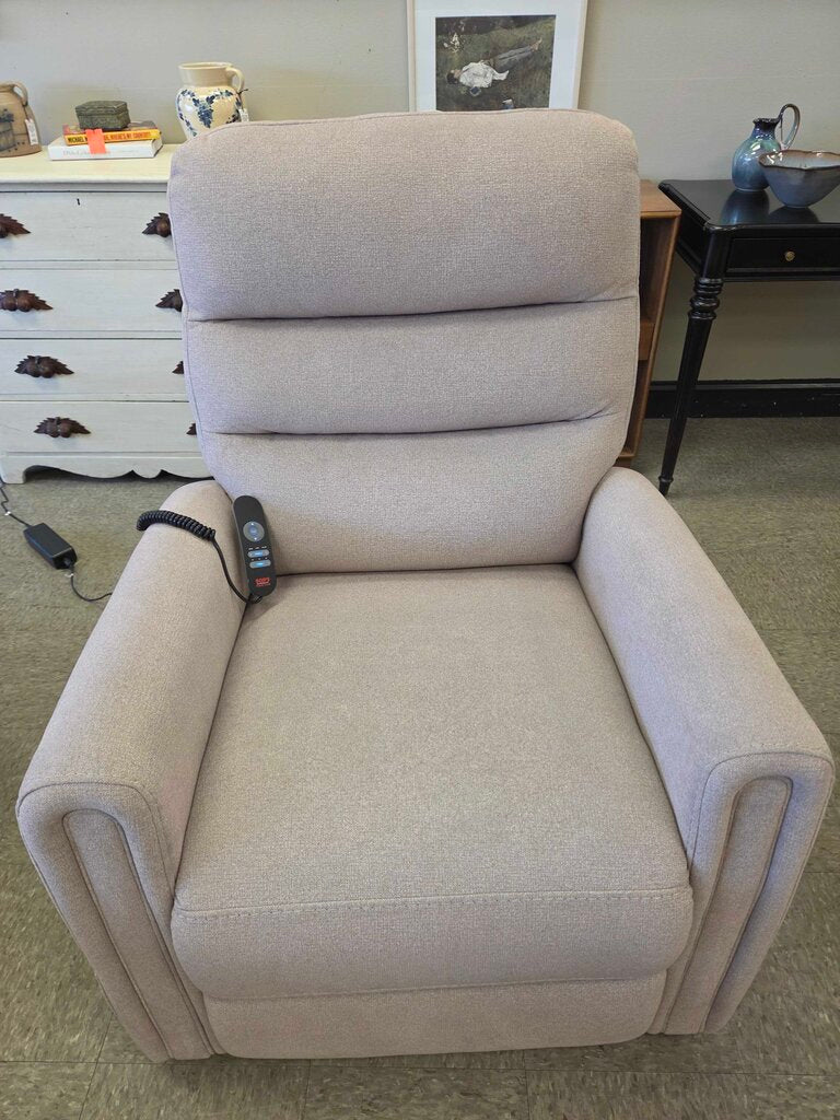 Bob's Furniture Nexus Beige Massaging Power Lift Recliner