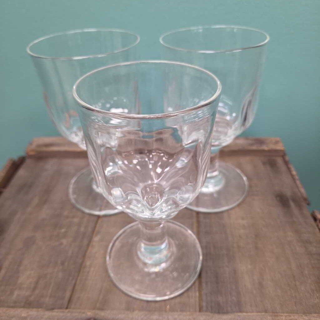 Simon Pearce Essex Wine Goblet - Set of 3