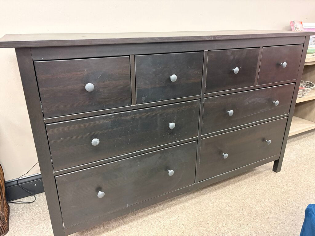Modern Black 8-Drawer Dresser