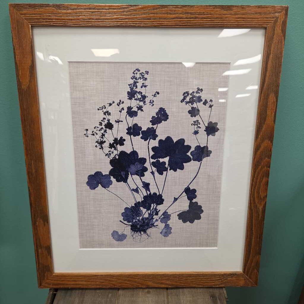 Navy & Linen Leaves I Framed Wall Art