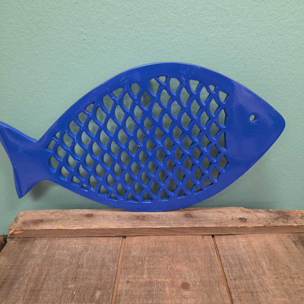 Crate & Barrel Blue Fish Trivet
