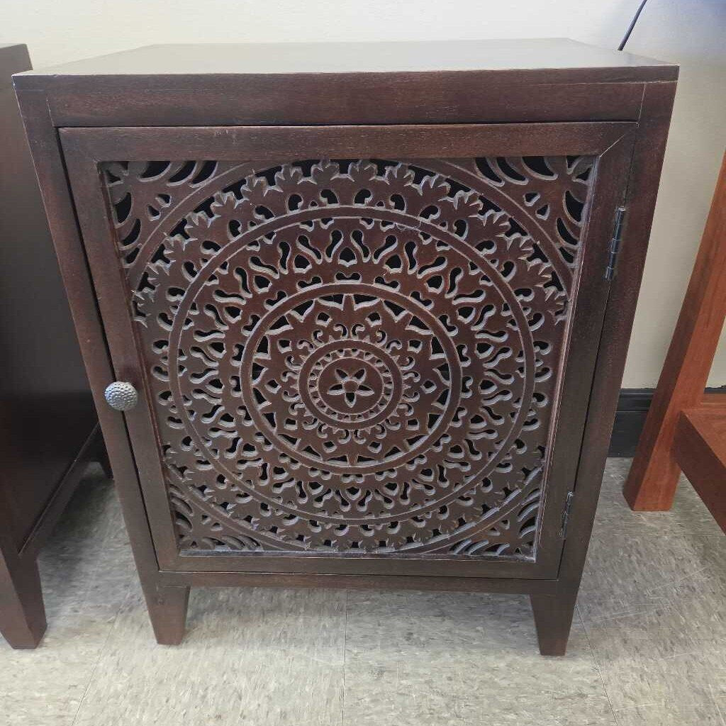 Safavieh Thea One Door Carved Nightstand (2 Available)