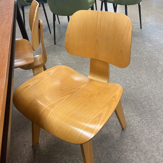 Herman Miller Eames Dining