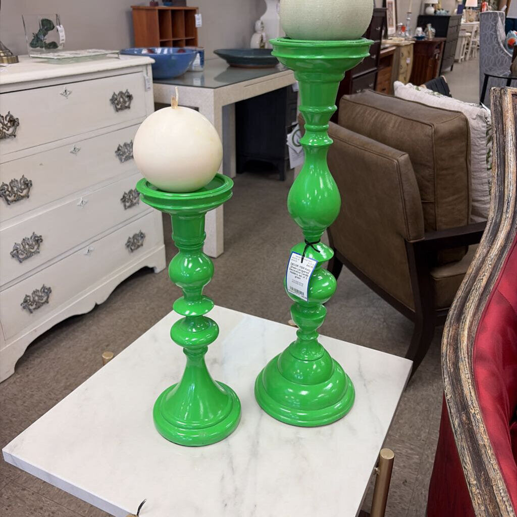 Kelly Green Lacquered Decorative Candle Holder, set of 2