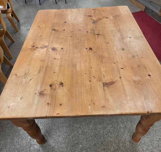 Solid Pine Farmhouse Dining Table with Turned Legs