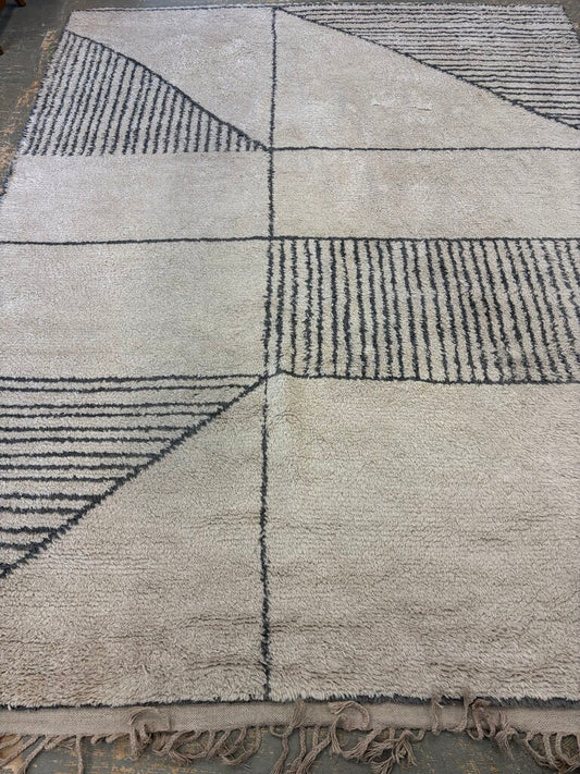 Room & Board Safira Wool Pile Rug