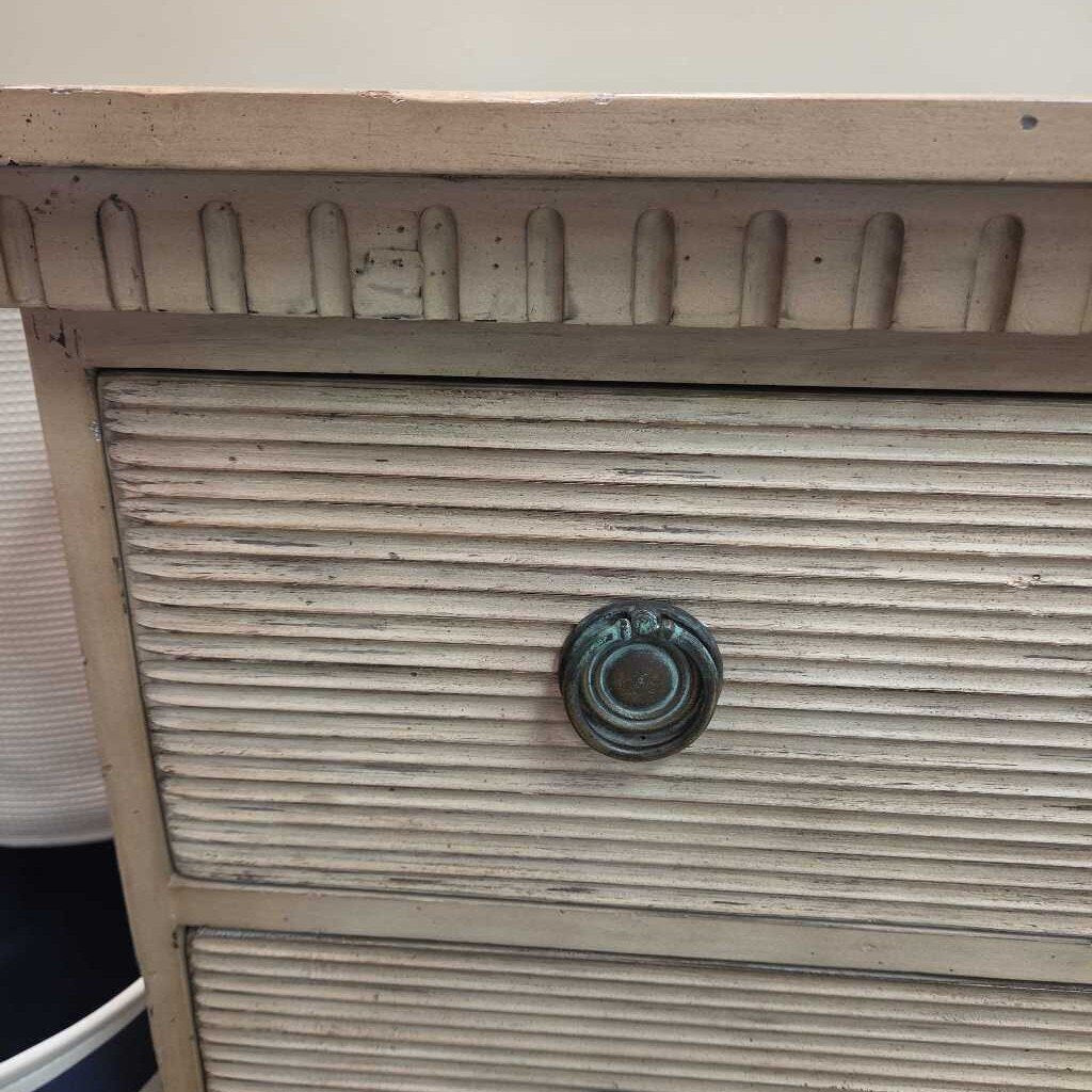 Bungalow Classic Reeded Straw Chest