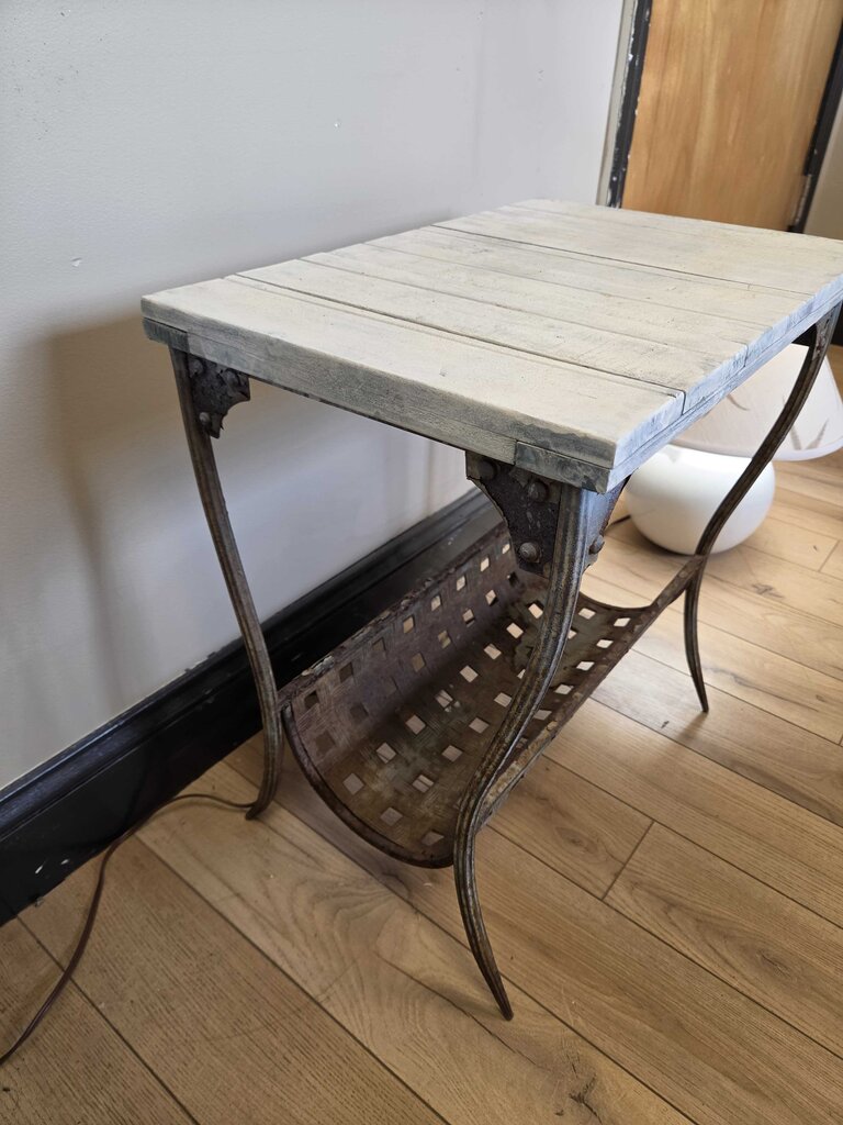 Distressed Wood Top End Table with Iron Magazine Rack
