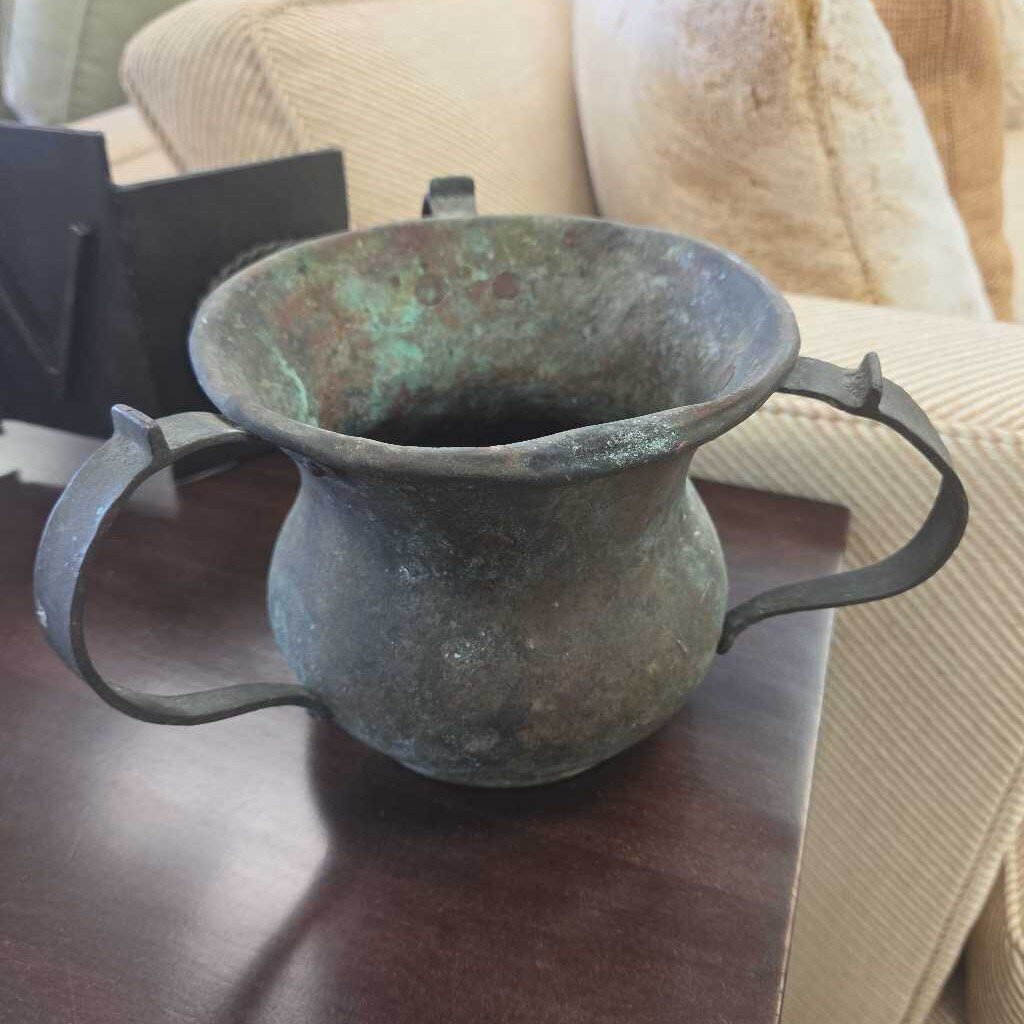 Vintage Patinaed Hammered Copper Pot with Handles