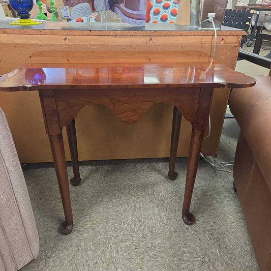 Queen Anne Style Cherry Porringer Top Tea Table