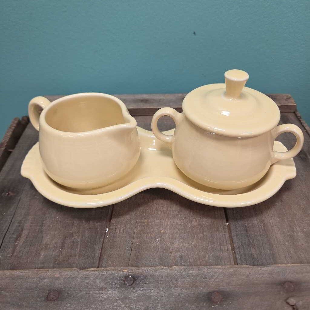 Fiestaware Cream & Sugar w/Lid and Serving Tray