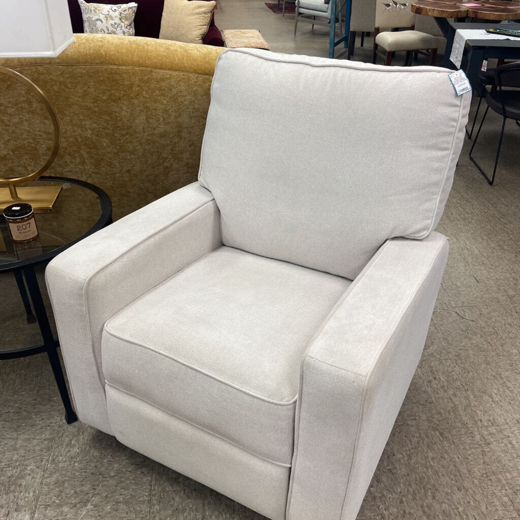 Pottery Barn Comfort Square Arm Swivel Power Recliner