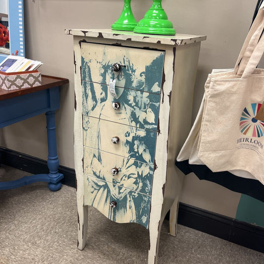 Shabby Chic 5-Drawer Dresser with Portrait of Woman