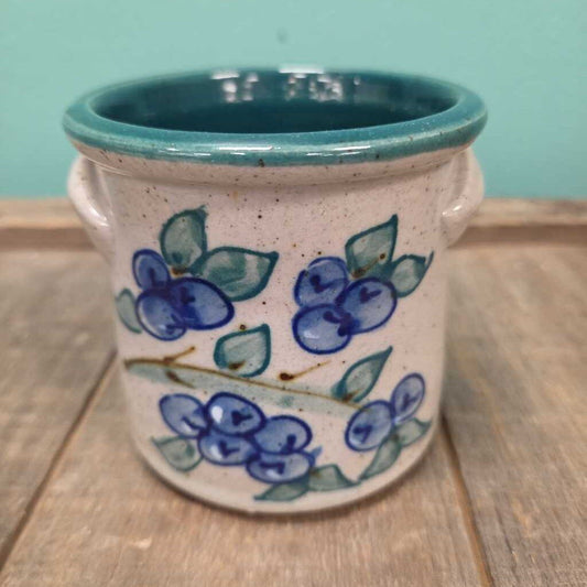 Great Bay Pottery Crock with Blueberries