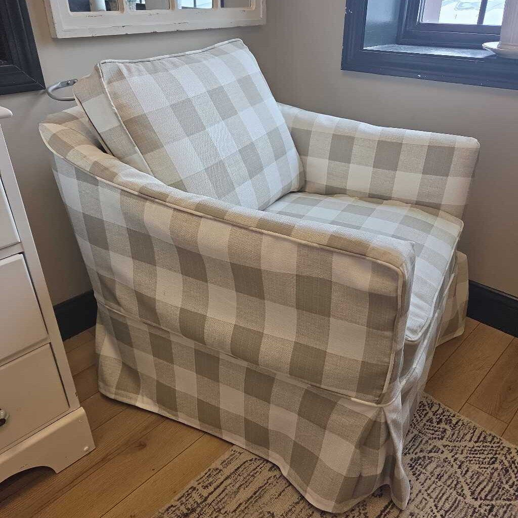 Thomasville Furniture Upholstered Swivel Chair with Custom Indoor/Outdoor Skirted Slipcover