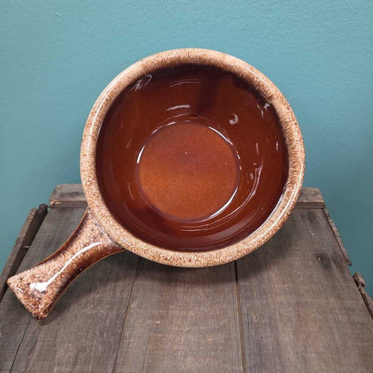 Hull Pottery Brown Dip Ceramic Bowl w/Handle