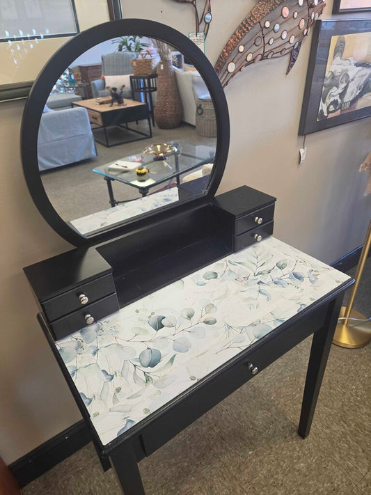 Multi-Drawer Vanity with Round Mirror