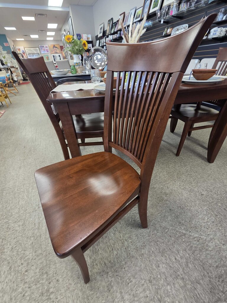 Canadel Furniture Finished Birch Dining Table & 4 Chairs (2 Addl Leaves add 18" ea.)