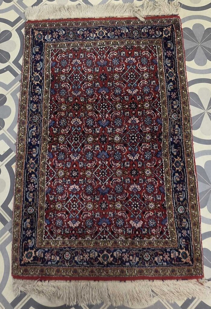 100% Wool Persian Bidjar Style Area Rug