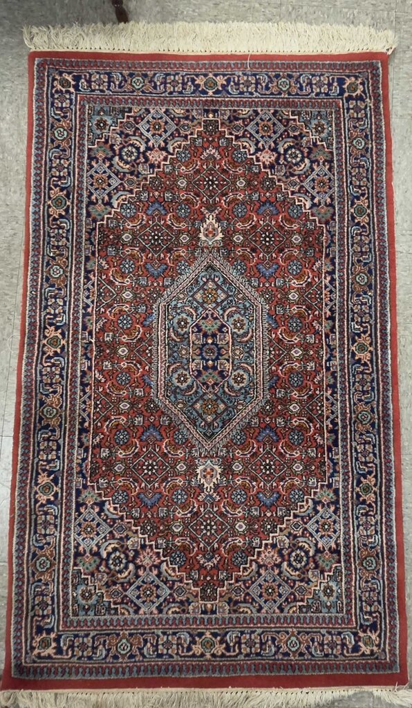 100% Wool Hand Knotted Persian Area Rug