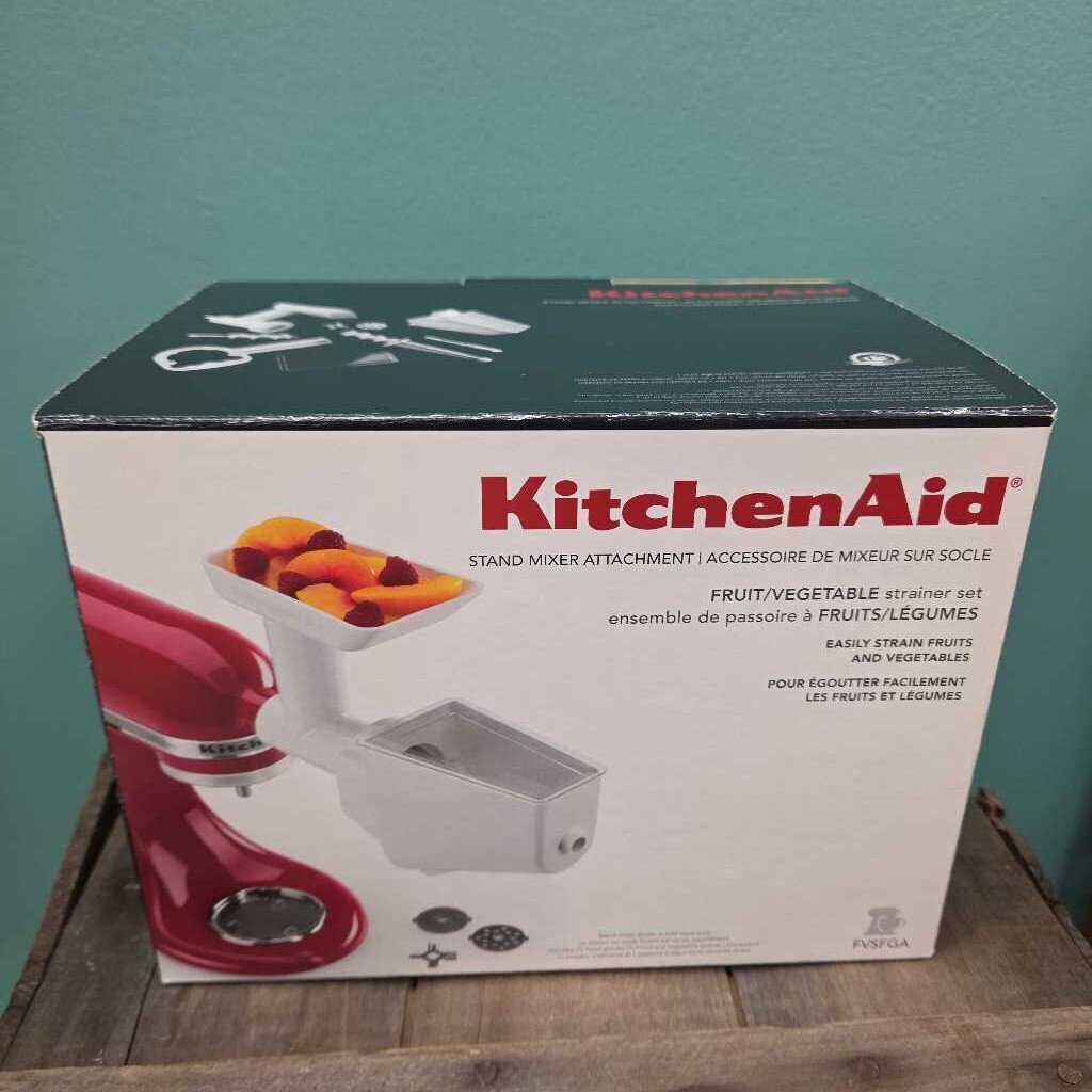 KitchenAid Stand Mixer Attachment - Fruit/Vegetable Strainer - NEW in Box