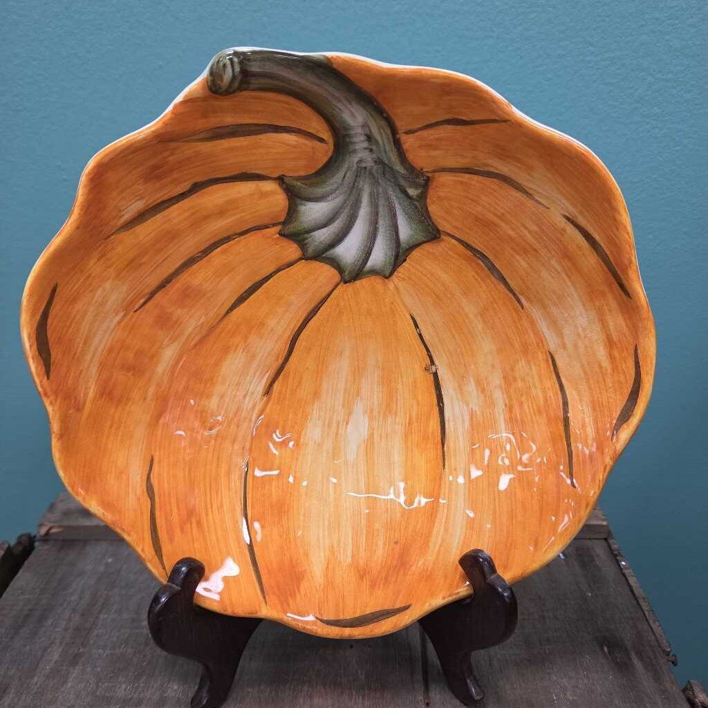 Williams Sonoma Italian Hand Painted Harvest Pumpkin Serving Bowl